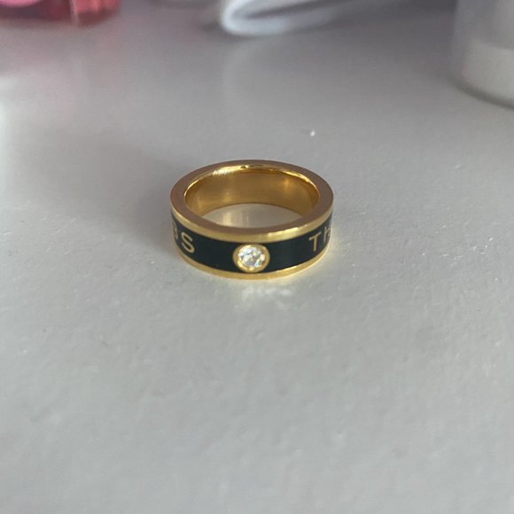 Marc Jacobs Ring - Picture 3 of 3